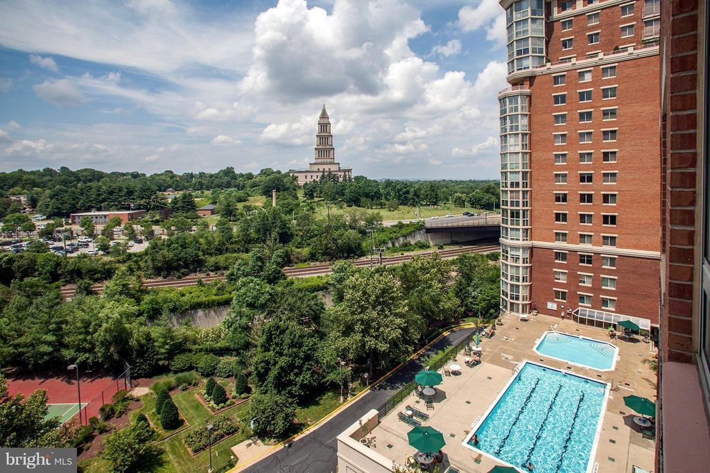 Homes For Lease at Carlyle Towers Carlyle Towers Condominiums